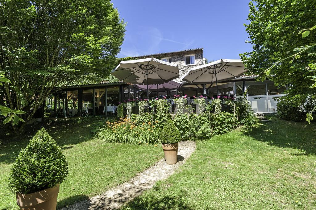 Logis Hotel - Restaurant Le Relais De Comodoliac Saint-Junien Exteriör bild